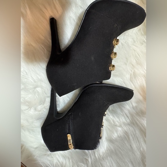 Limelight Black and Gold Ankle Booties with Decorative Clasps - Picture 5 of 11